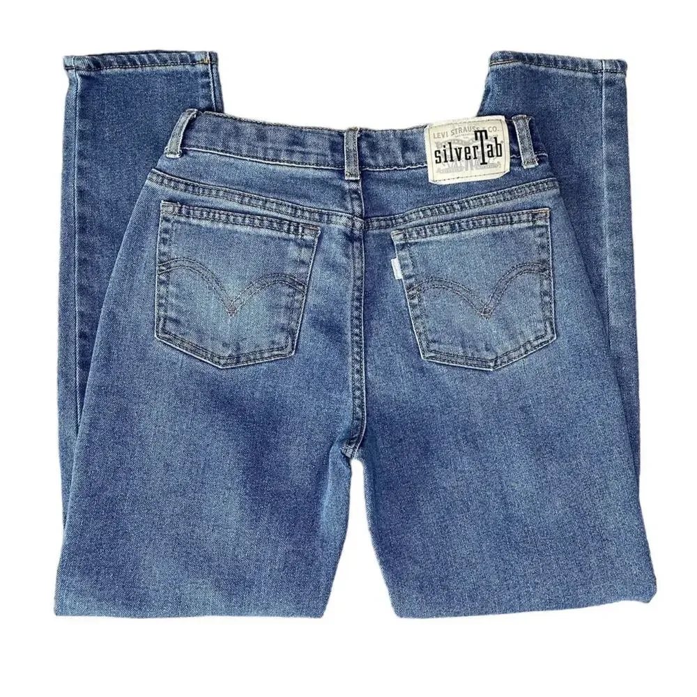 Levi's Girls Silver Tab Mini Mom High Rise Medium Wash Jeans Size 12 - EUC - Picture 5 of 12